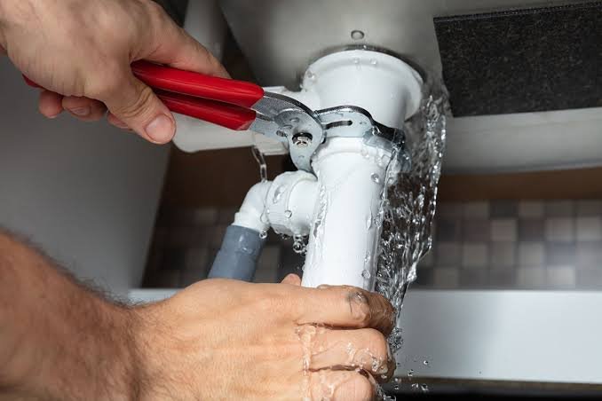 Water Damage Prevention: Responding to Plumbing Crises